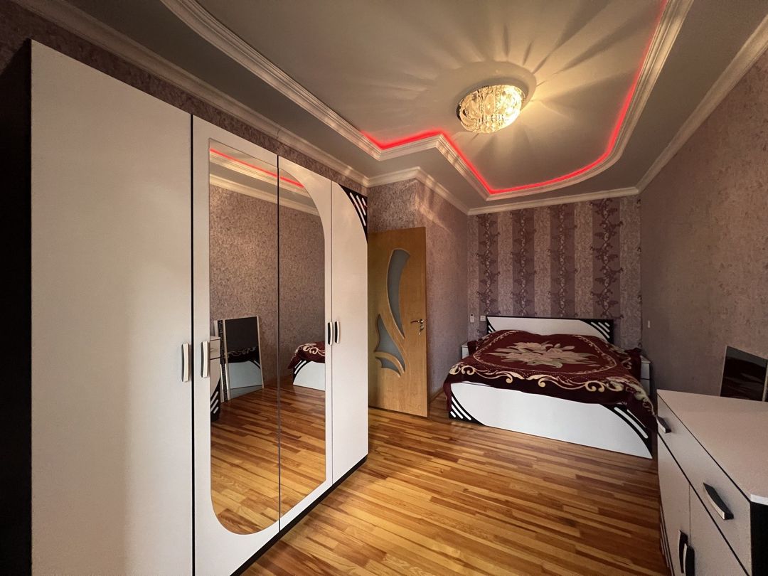 Satılır 4 otaqlı həyət evi/bağ evi 140 m² — Ev, villa, Bakı (9)