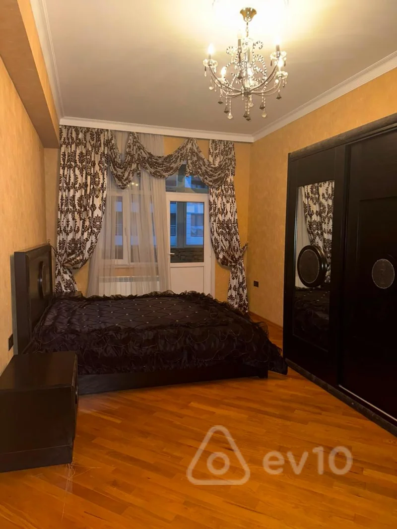 3 otaqlı mənzil, 165 m², Afiyəddin Cəlilov küçəsi — kirayə — Mənzil, Bakı (4)