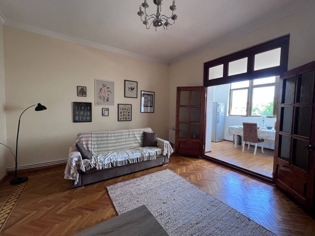 İcarəyə verilir 2 otaqlı köhnə tikili 70 m² — Mənzil, Bakı (9)