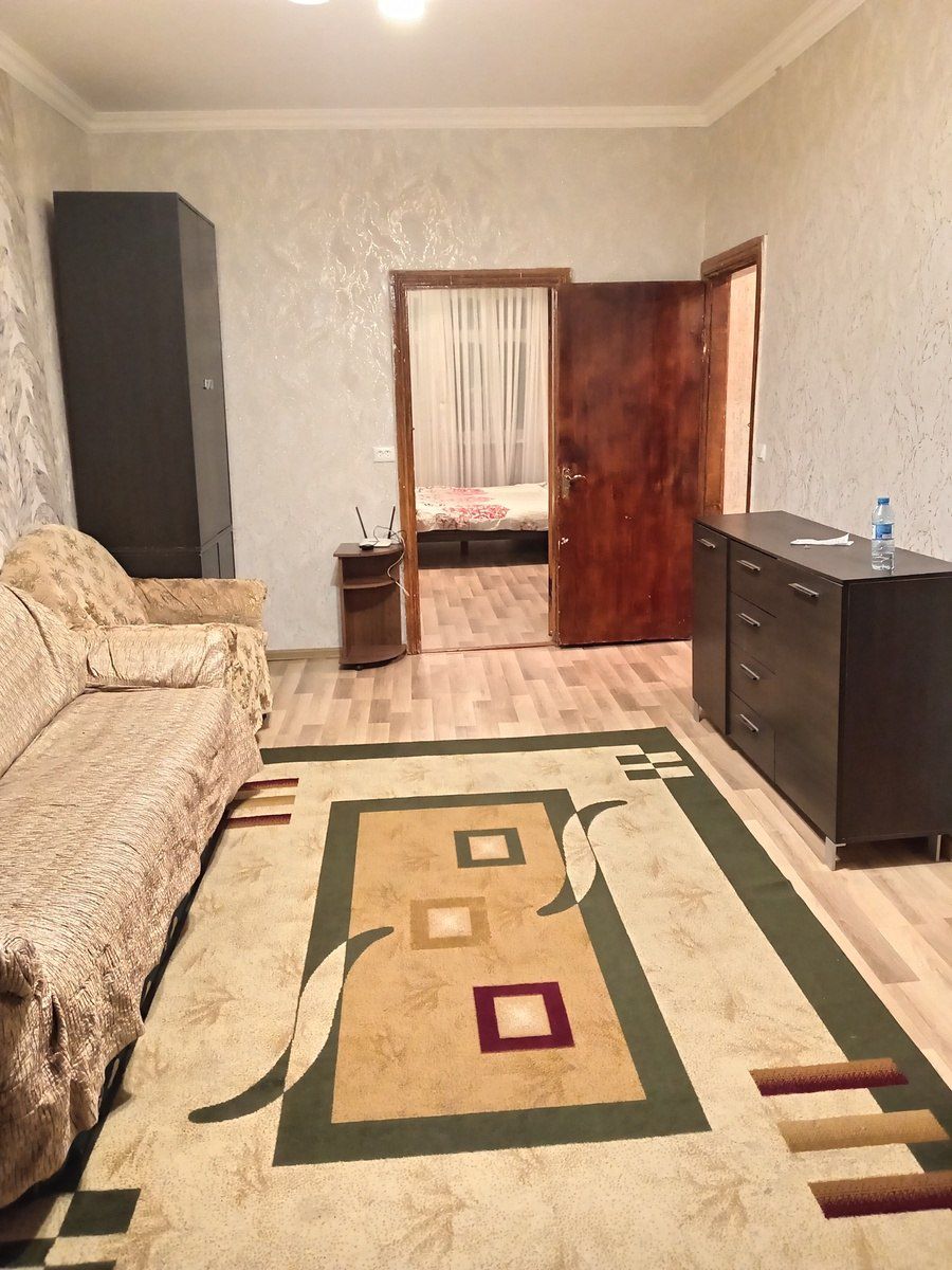 Satılır 2 otaqlı köhnə tikili 43 m² — Mənzil, Bakı (2)