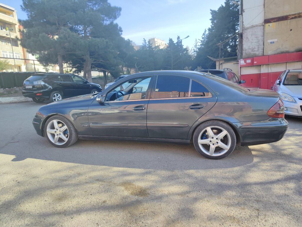 Mercedes E 320 4MATIC, 3.0 L, 2002 il, 341 000 km 90-NY-609 — Avtomobillər, Bakı (11)