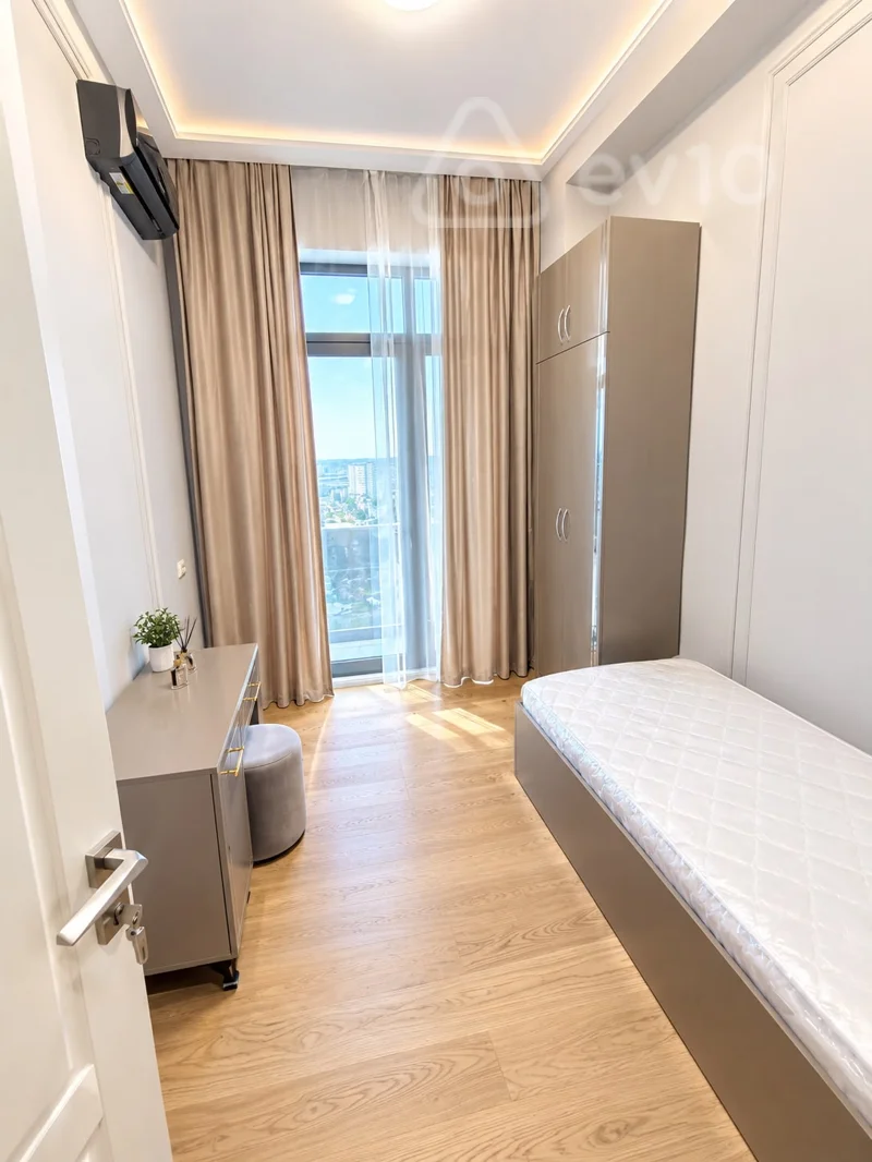 3 otaqlı mənzil, 86 m², Islam Abisov — kirayə — Mənzil, Bakı (7)