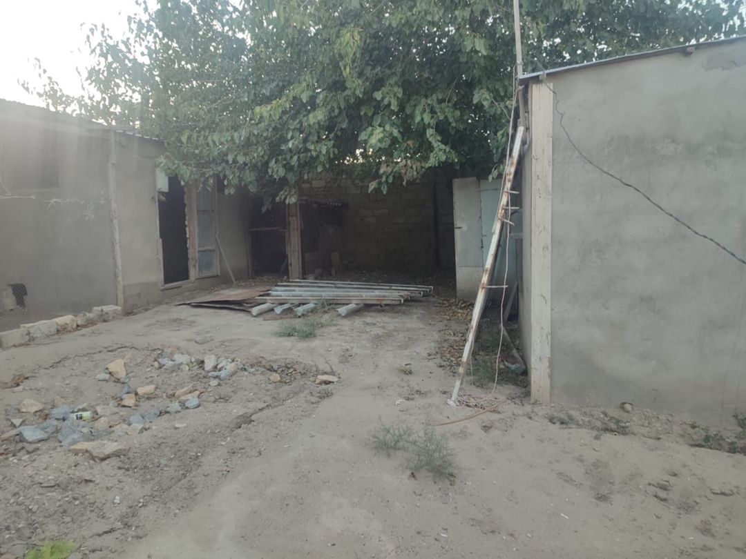 2 sot torpaq sahəsi, Saray qəs — Torpaq, Sumqayıt