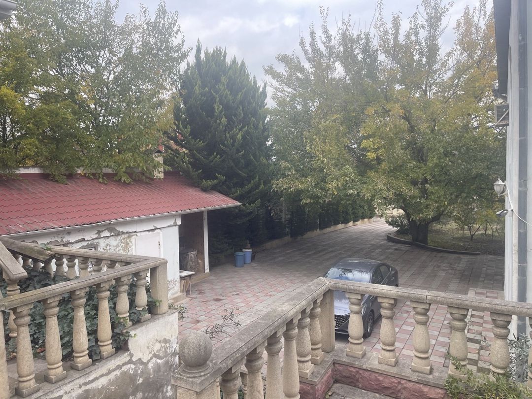 Satılır 4 otaqlı həyət evi/bağ evi 300 m² — Ev, villa, Bakı (3)