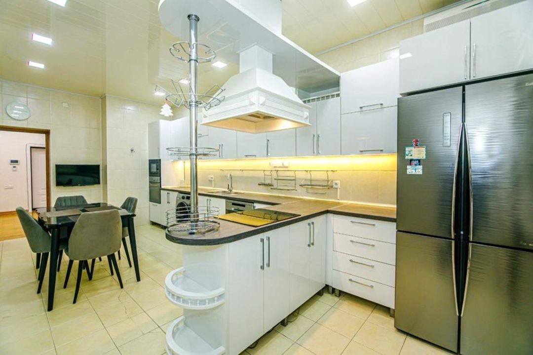 2-otaqlı yeni tikili kirayə verilir, 28 May m., 80 m² — Mənzil, Bakı (5)
