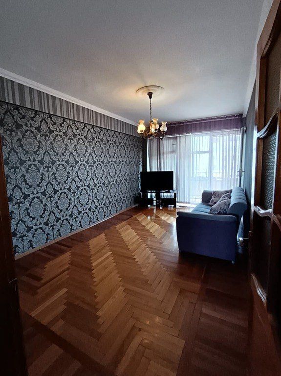 Satılır 3 otaqlı köhnə tikili 100 m² — Mənzil, Bakı (3)
