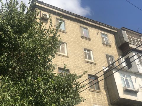 Satılır 2 otaqlı köhnə tikili 62.5 m² — Bakı
