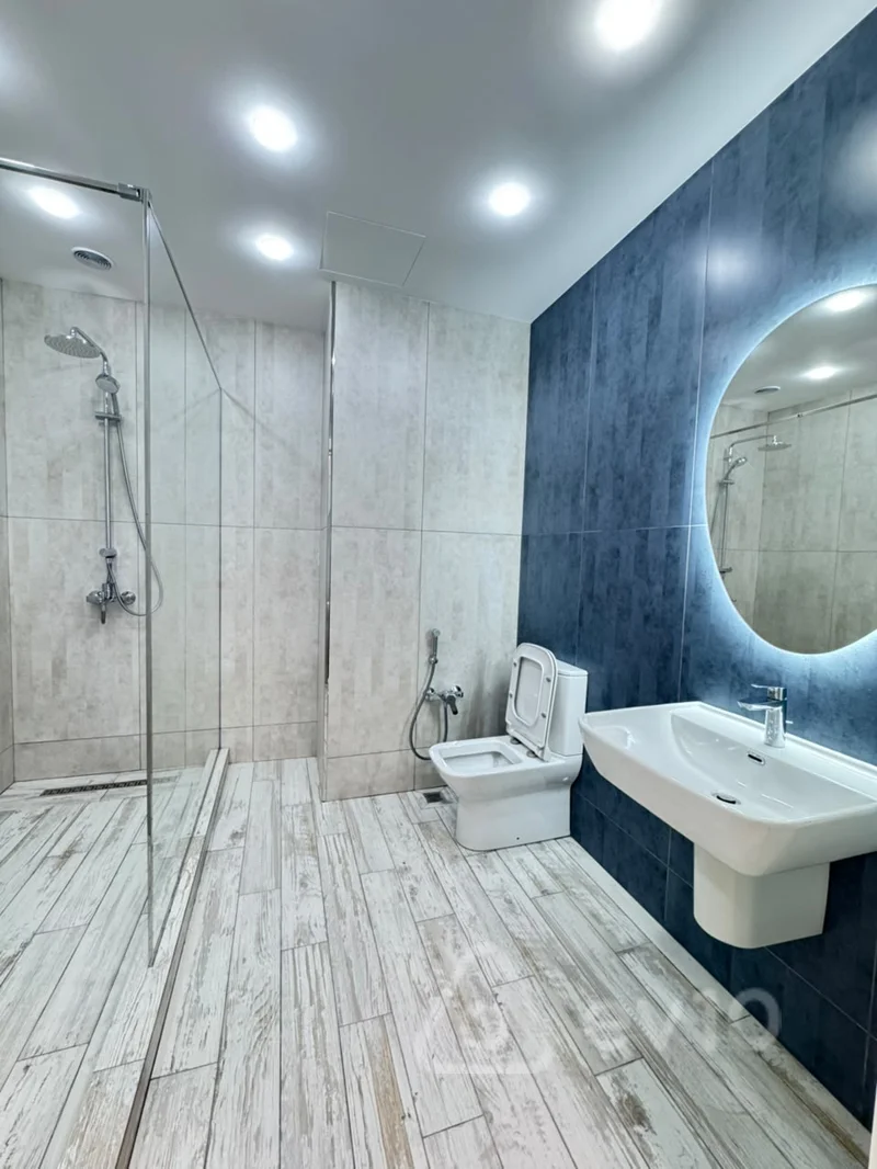 3 otaqlı mənzil, 135 m², Merkezi Bulvar — kirayə — Mənzil, Bakı (12)