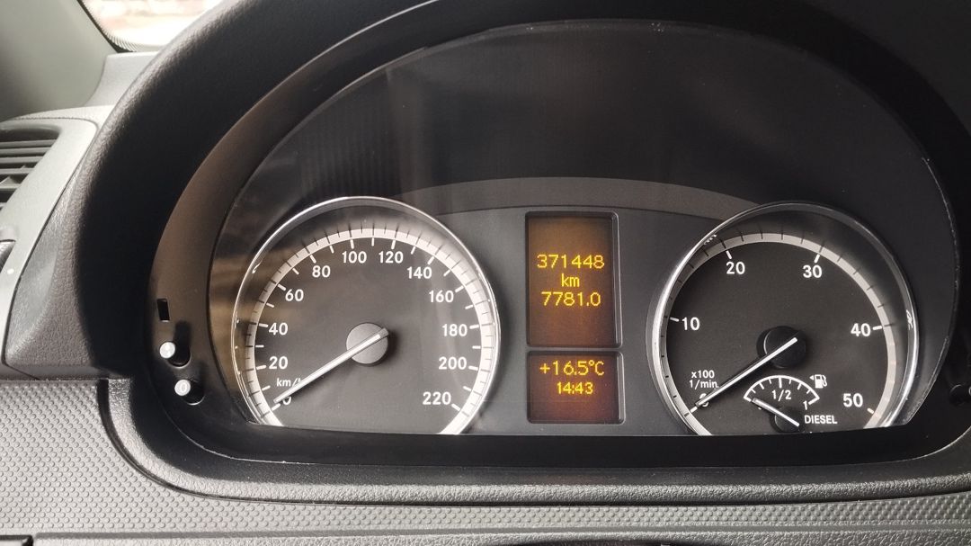 Mercedes Vito, 2014 год 99-DY-201 — Avtomobillər, Bakı (5)