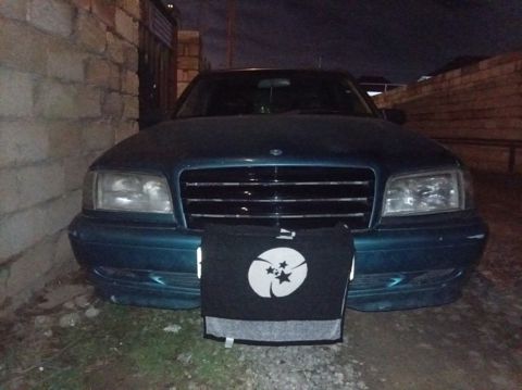 Mercedes C 200, 2.0 L, 1996 il, 325 760 km — Bakı