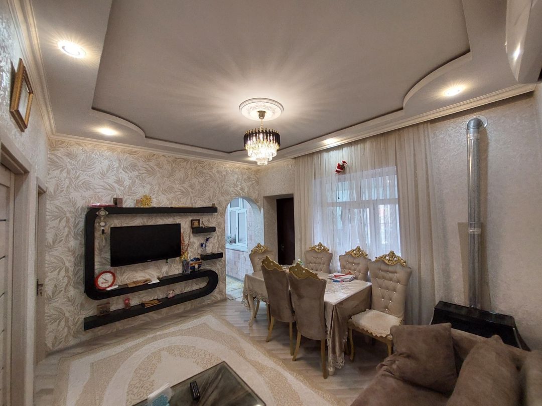 Həyət evi, Hövsan qəs — Ev, villa, Bakı (11)
