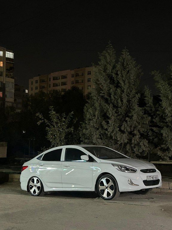 Hyundai Accent, 1.6 L, 2014 il, 300 000 km 77-NS-940 — Avtomobillər, Bakı (2)