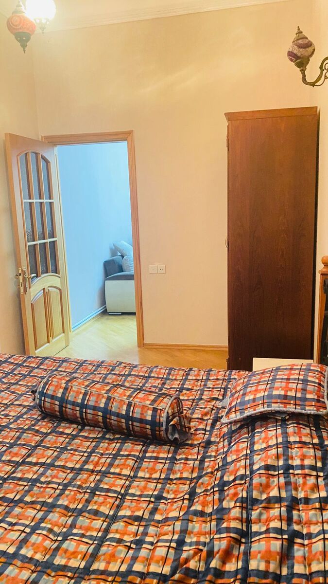 İcarəyə verilir 3 otaqlı köhnə tikili 90 m² — Mənzil, Bakı (9)
