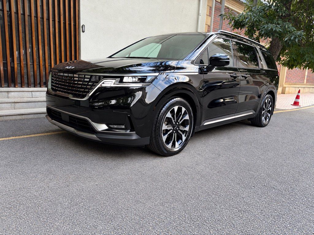 Kia Carnival, 2.2 L, 2023 il, 76 300 km — Avtomobillər, Bakı (2)