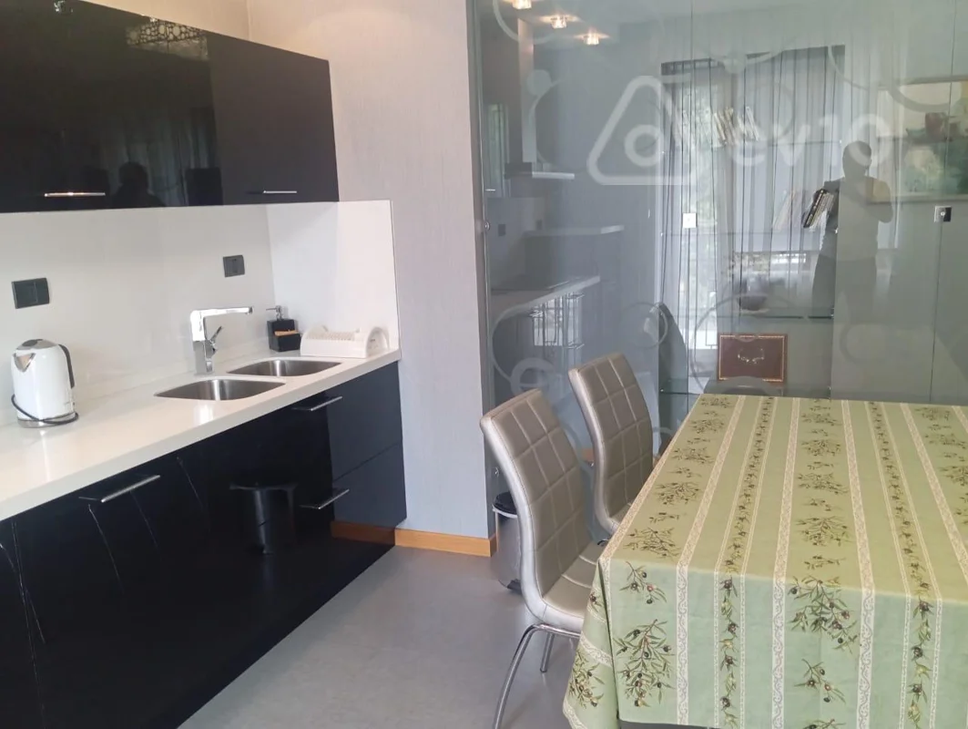 3 otaqlı mənzil, 100 m², R.Behbudov k — kirayə — Mənzil, Bakı (10)