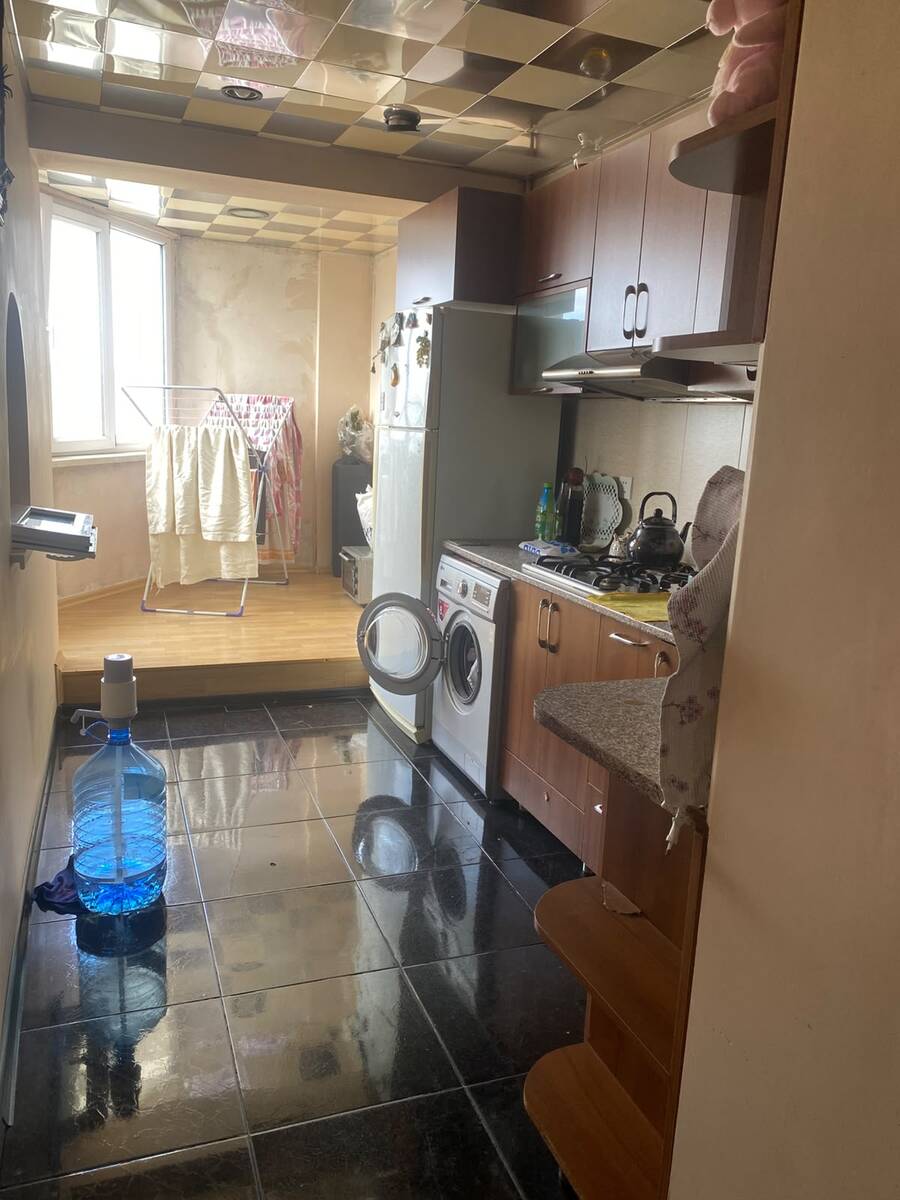 Satılır 3 otaqlı köhnə tikili 75 m² — Mənzil, Bakı (11)