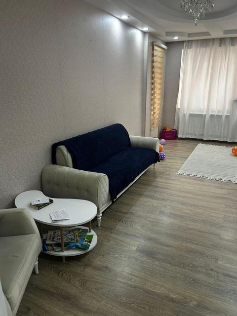 İcarəyə verilir 4 otaqlı yeni tikili 100 m² — Bakı