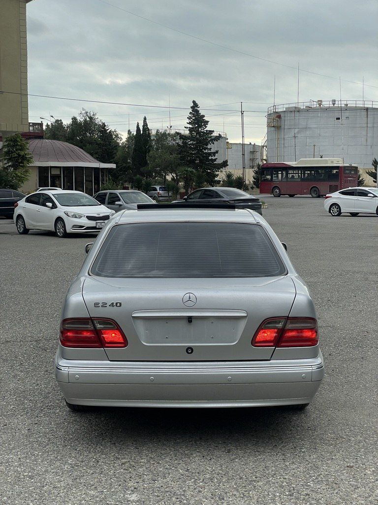 Mercedes E 240, 2.4 L, 1999 il, 410 000 km — Avtomobillər, Bakı (6)