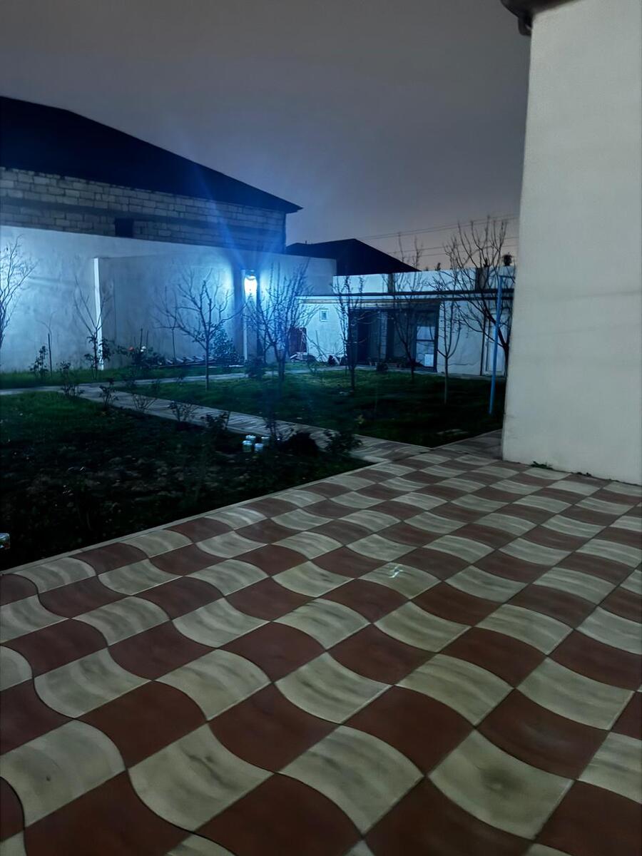 Satılır 3 otaqlı həyət evi/bağ evi 145 m² — Ev, villa, Bakı (2)
