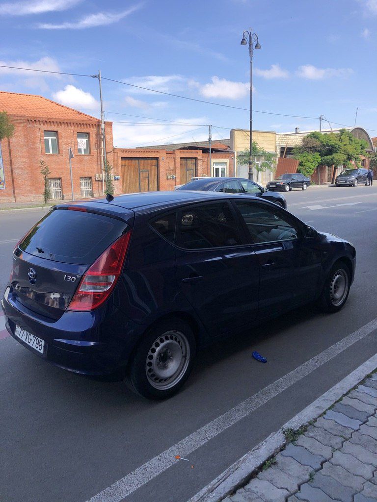 Hyundai i30, 1.4 L, 2008 il, 245 000 km 77-XG-798 — Avtomobillər, Gəncə (4)