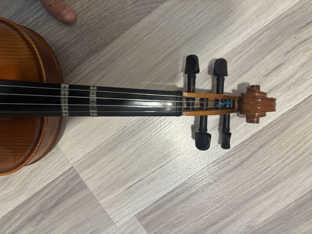 Məhsul: Klassik skripka (4/4 ölçü) Təsvir: - Tam ölçülü 4/4 skripka — Skripkalar və digər keməçli alətlər, Masazır (6)