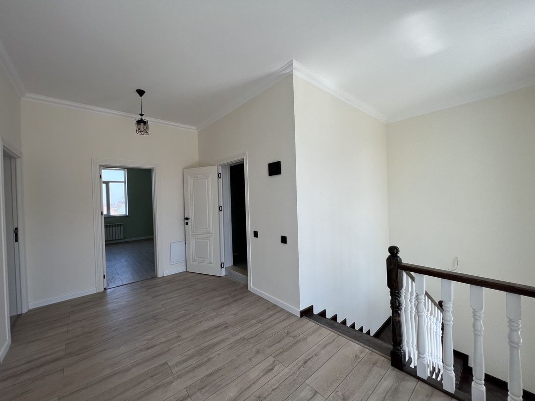 Satılır 5 otaqlı həyət evi/bağ evi 254 m² — Ev, villa, Bakı (10)