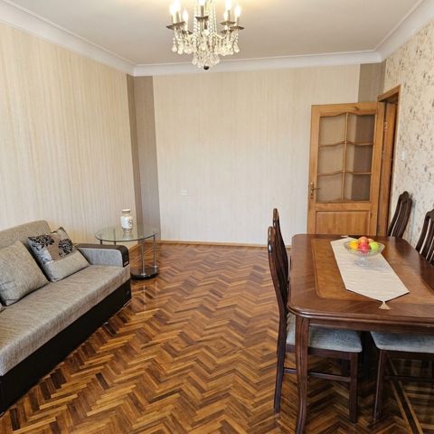 İcarəyə verilir 2 otaqlı köhnə tikili 60 m² — Bakı