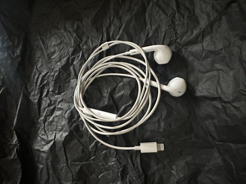Original Apple EarPods with Lightning Connector - Rəsmi Apple — Qulaqcıqlar, Bakı (2)