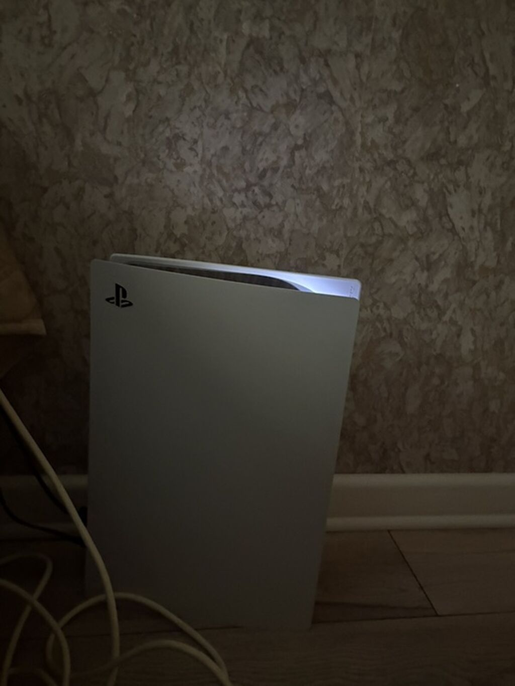 PlayStation 5 oyun konsolu Icinde pullu 4 oyun var? - Model: Sony — Oyun konsolları, Mingəçevir (2)