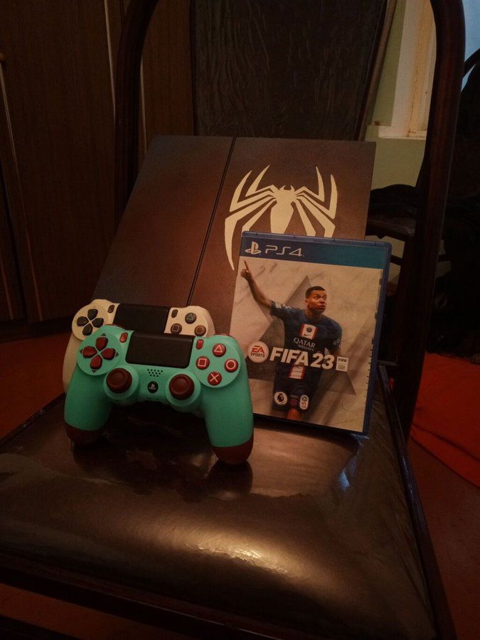 PS4 Fat 500GB Spider-Man Custom 13.52 pultlar + oyunlar — Oyunlar, konsollər və proqramlar, Bakı