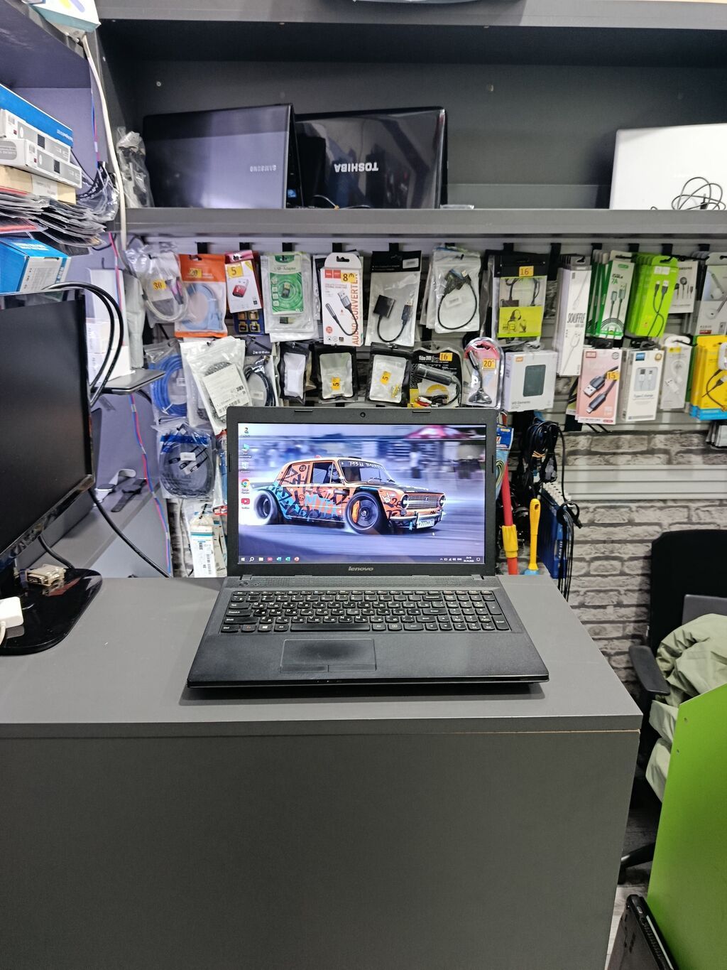 İşlənmiş Lenovo 15.6 AMD E1, 512 GB, Ünvandan götürmə, Ödənişli çatdırılma, Rayonlara çatdırılma — Lenovo, Bakı (4)
