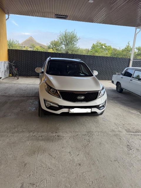 Kia Sportage, 2.4 L, 2011 il, 260 000 km — Ağdaş