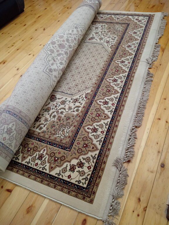 Xalça — Xalılar və xalı yolları, Bakı (2)