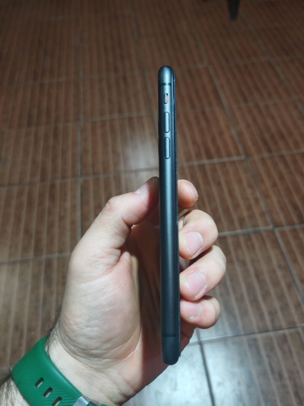 IPhone 11, 128 GB, Qara, Barmaq izi, Simsiz şarj, Face ID — Apple iPhone, Masazır (4)