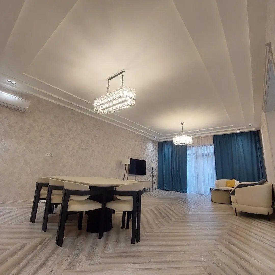 İcarəyə verilir 5 otaqlı həyət evi/bağ evi 300 m² — Ev, villa, Bakı (4)