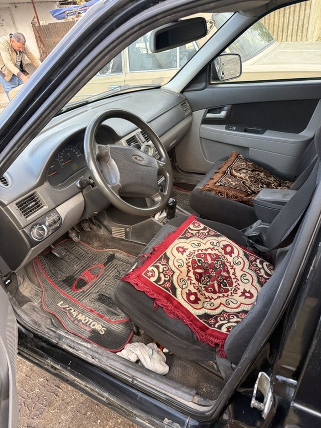 Lada Priora sedan – qara rəng Texniki xüsusiyyətlər: - Kuzov: 4 10-EJ-856 — Avtomobillər, Ucar (7)