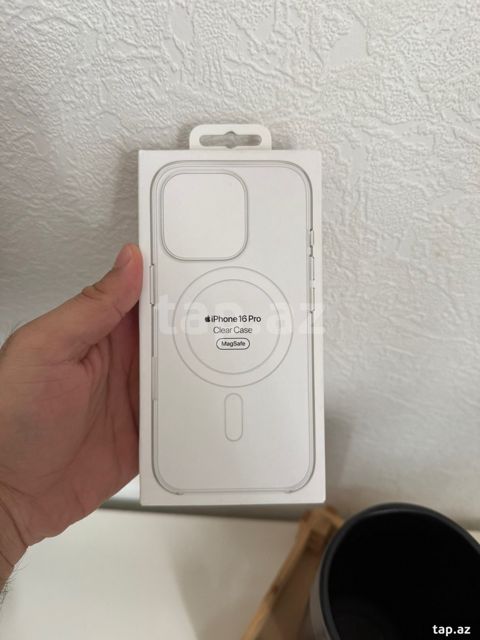 Apple iPhone 16 Pro clear case — Bakı