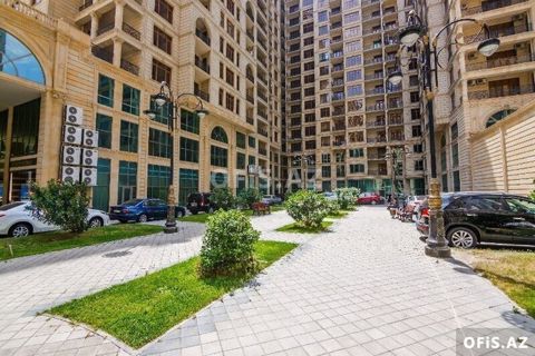 Yeni tikili Satılır Səbail r., 4 otaq, 200 m² — Bakı