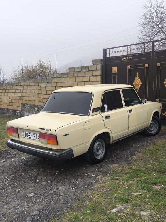 Lada (VAZ) 2107, 1.6 L, 1985 il, 73 131 km 10-EP-714 — Avtomobillər, Şəki (7)