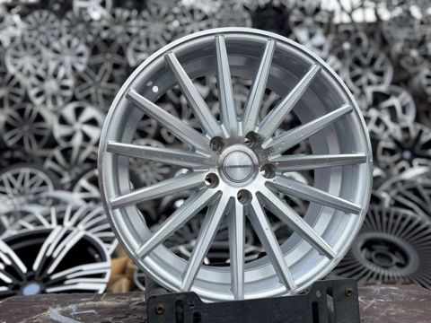 Vossen diski R18 — Bakı