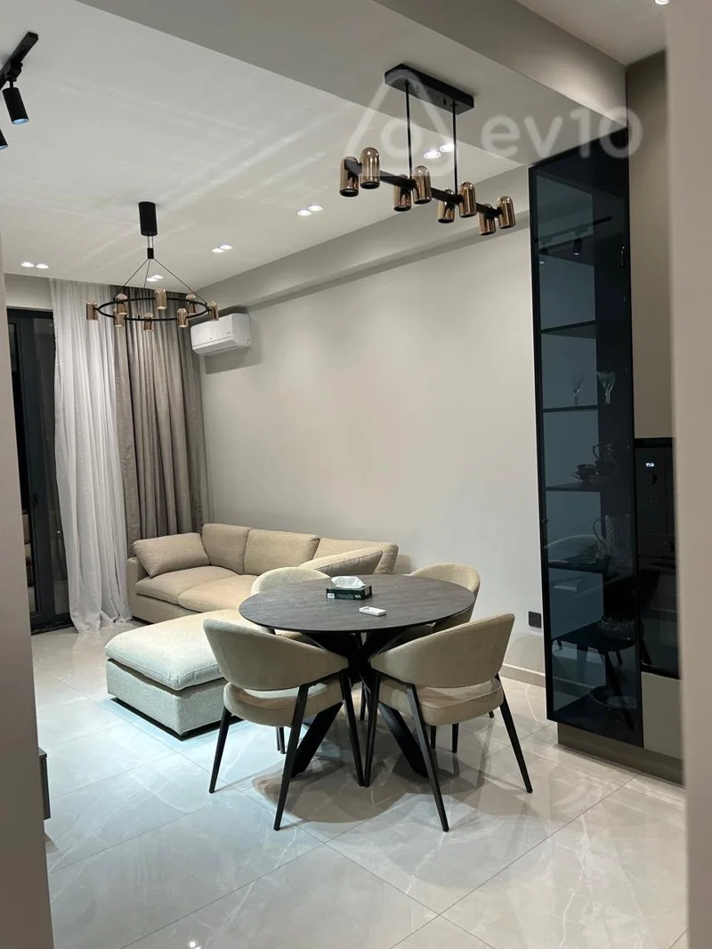 3 otaqlı mənzil, 100 m², 28 May kuchesi — kirayə — Mənzil, Bakı (2)