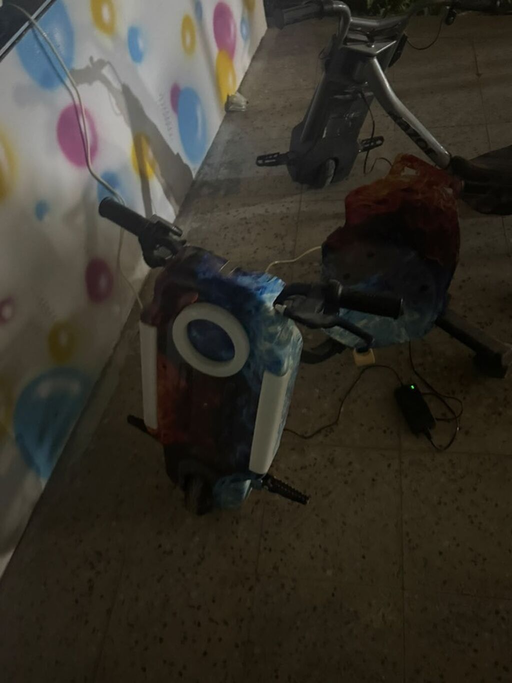 İkisi birlikdedir qiymet.Elaqe üçün 0702992052 nömresinin wp sna yazn — Uşaq avtomobilləri, Digah (2)