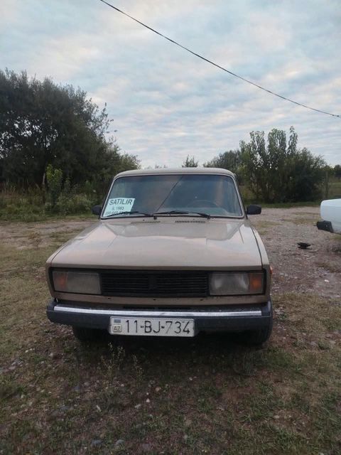 Lada (VAZ) 2105, 1.5 L, 1983 il, 76 947 km — Beyləqan