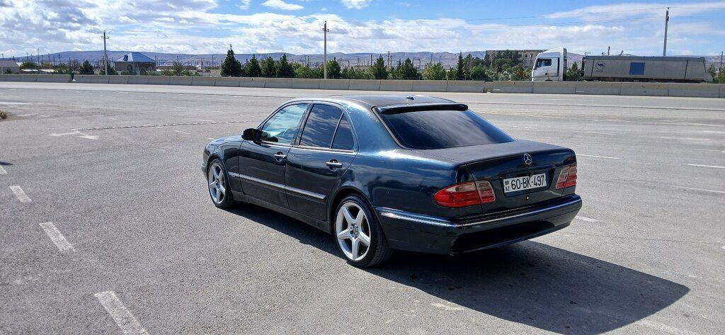 Mercedes E 240, 2.4 L, 2000 il, 299 633 km 60-BK-497 — Avtomobillər, Sumqayıt (3)