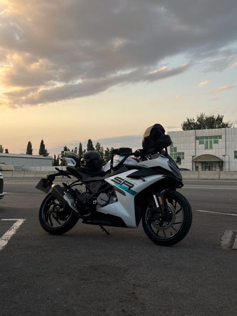 Cfmoto 300 SR-S, 300 sm3, 2024 il, 6 400 km — Bakı