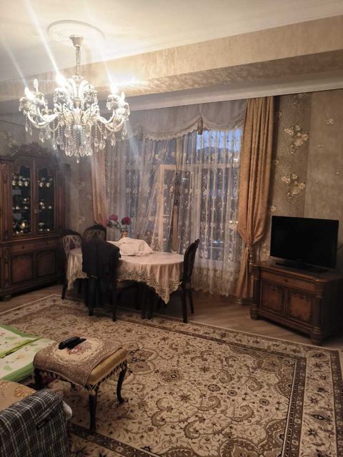 Satılır 2 otaqlı yeni tikili 90 m² — Bakı