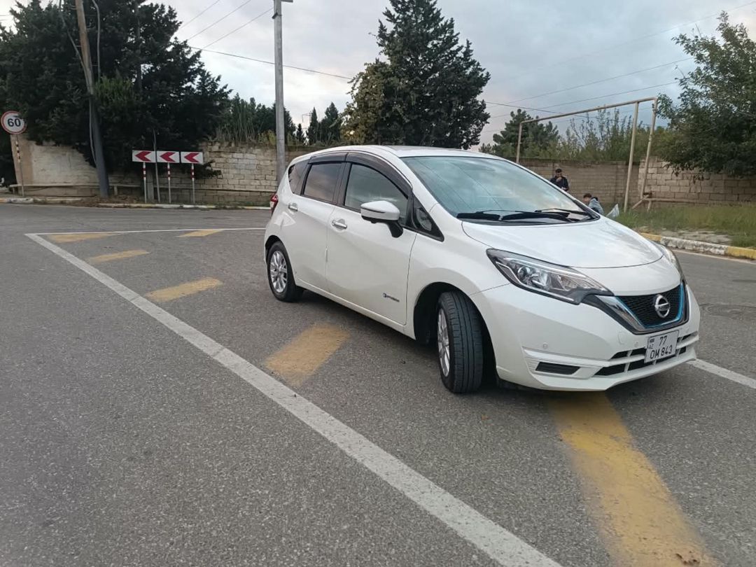 Nissan Note, 2020 il 77-OM-843 — Avtomobillər, Bakı (4)