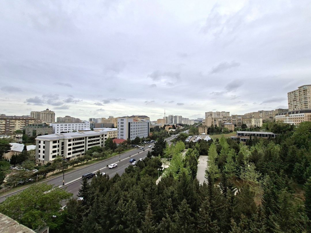 3-otaqlı yeni tikili, Elmlər Akademiyası m., 180 m² — Mənzil, Bakı (2)
