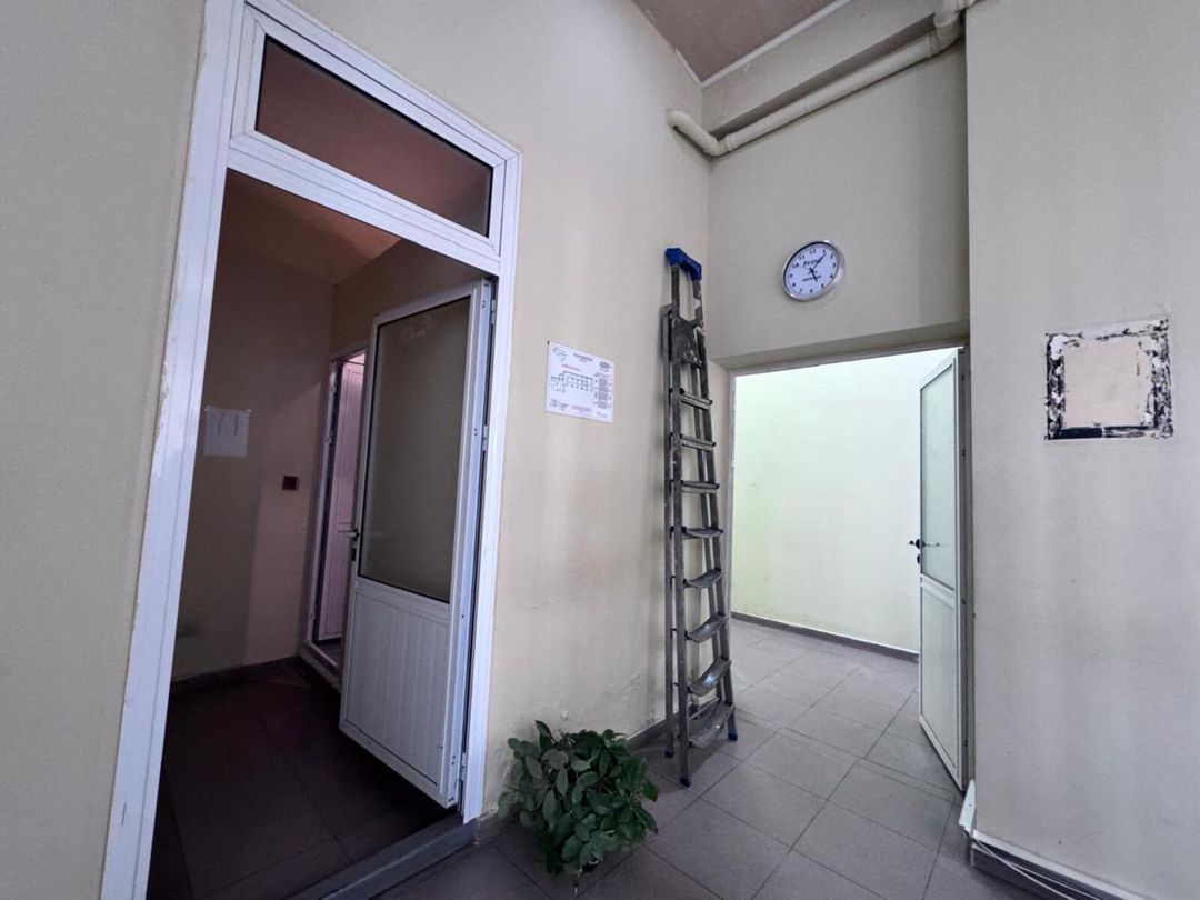İcarəyə verilir obyekt 190 m² — Əmlak, Bakı (5)