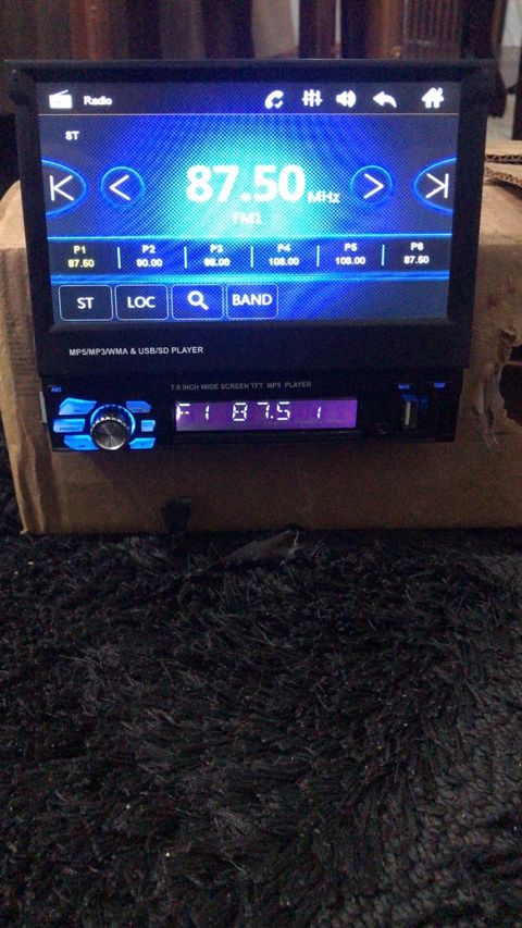 Maqnitola və monitor — Bakı